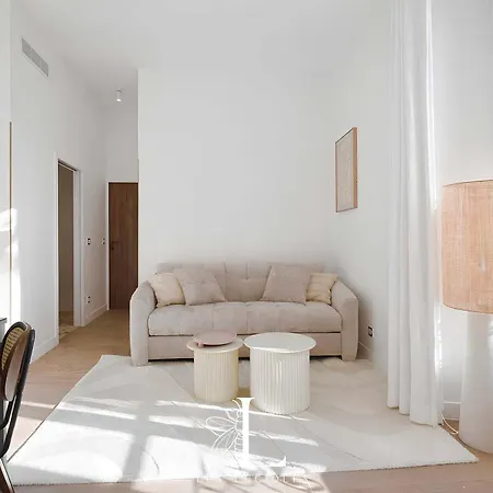 Les Lucioles 3 - Luxury * カンヌ