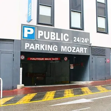 Les Lucioles 3 - Luxury